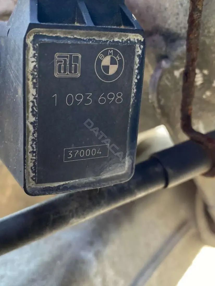 Датчик положения кузова 1093698, 370004