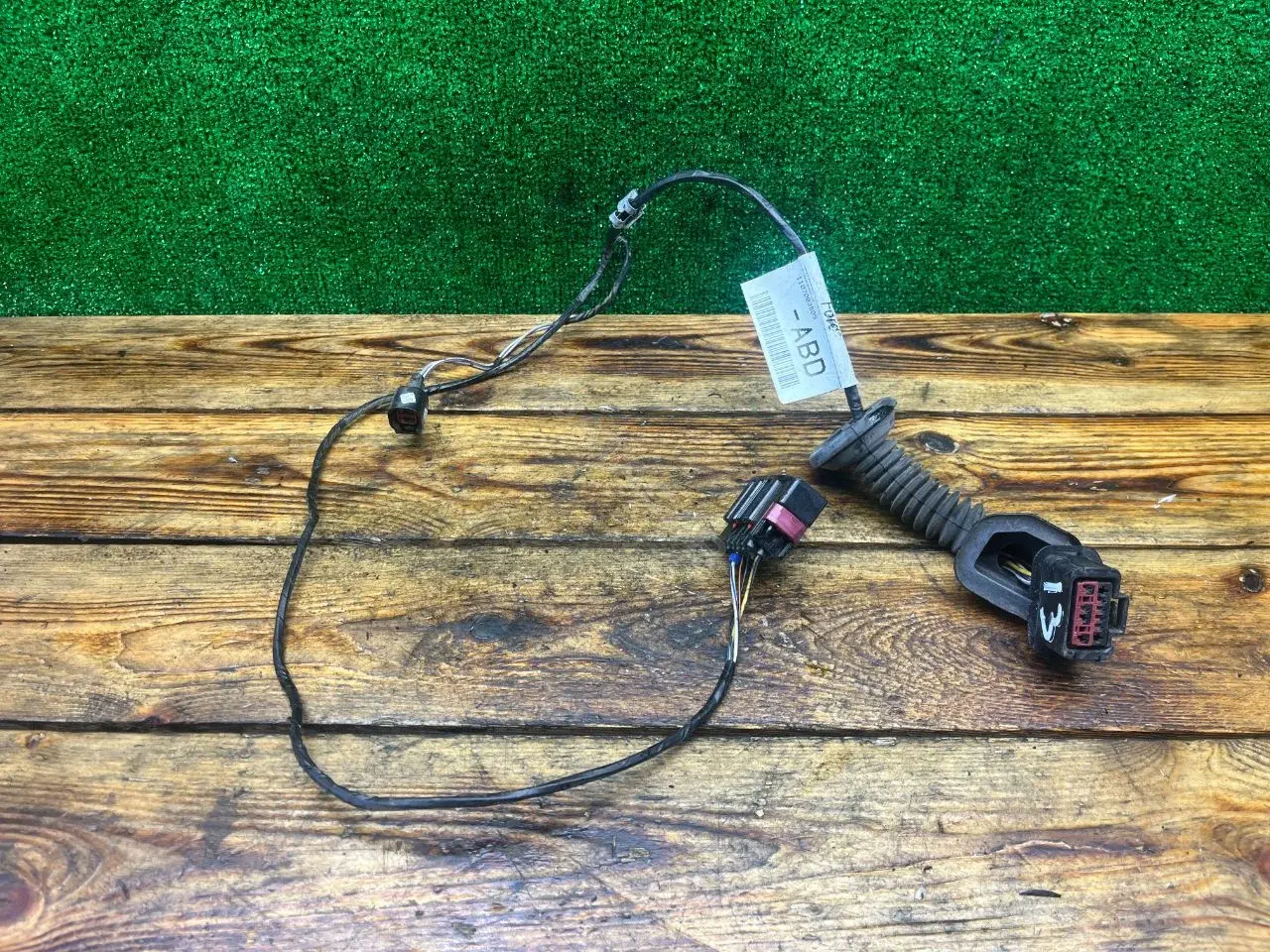 Проводка двери 2S6T14A584