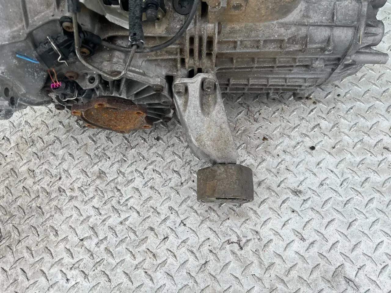 Подушка КПП 108856478