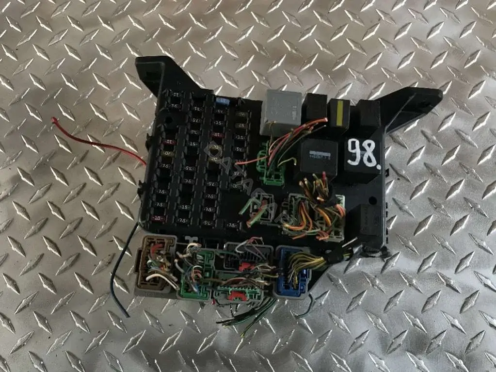 Блок предохранителей 4S7T14A073AA