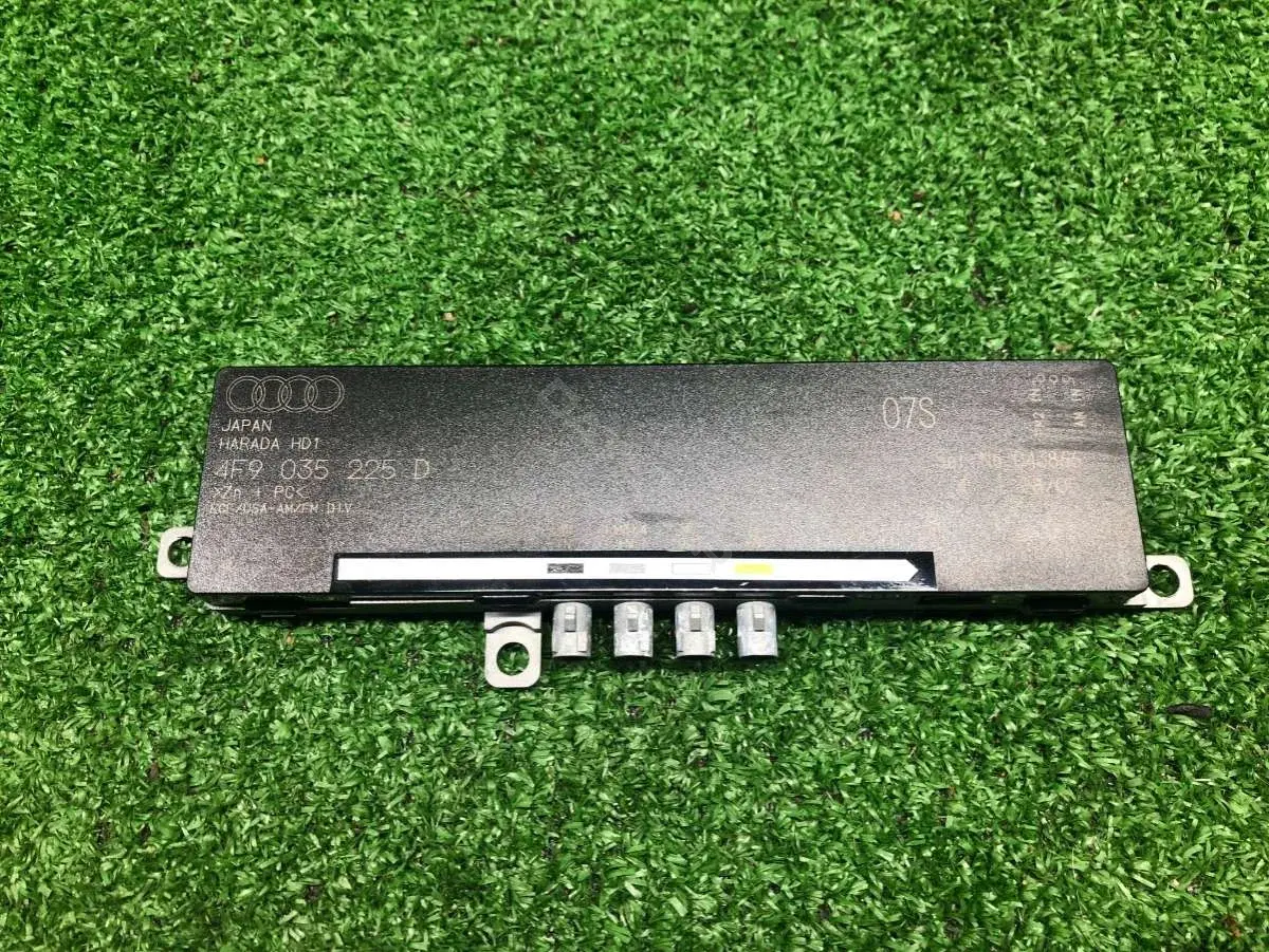 Усилитель антенны 4F9035225D