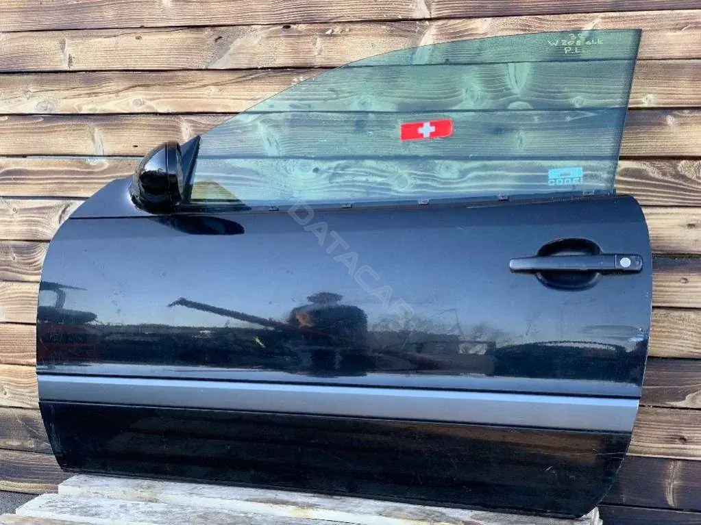 Ручка двери 37331700