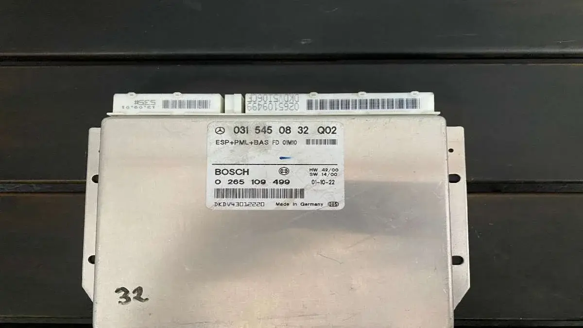 Блок управления АБС 0265109499, 0315450832q02