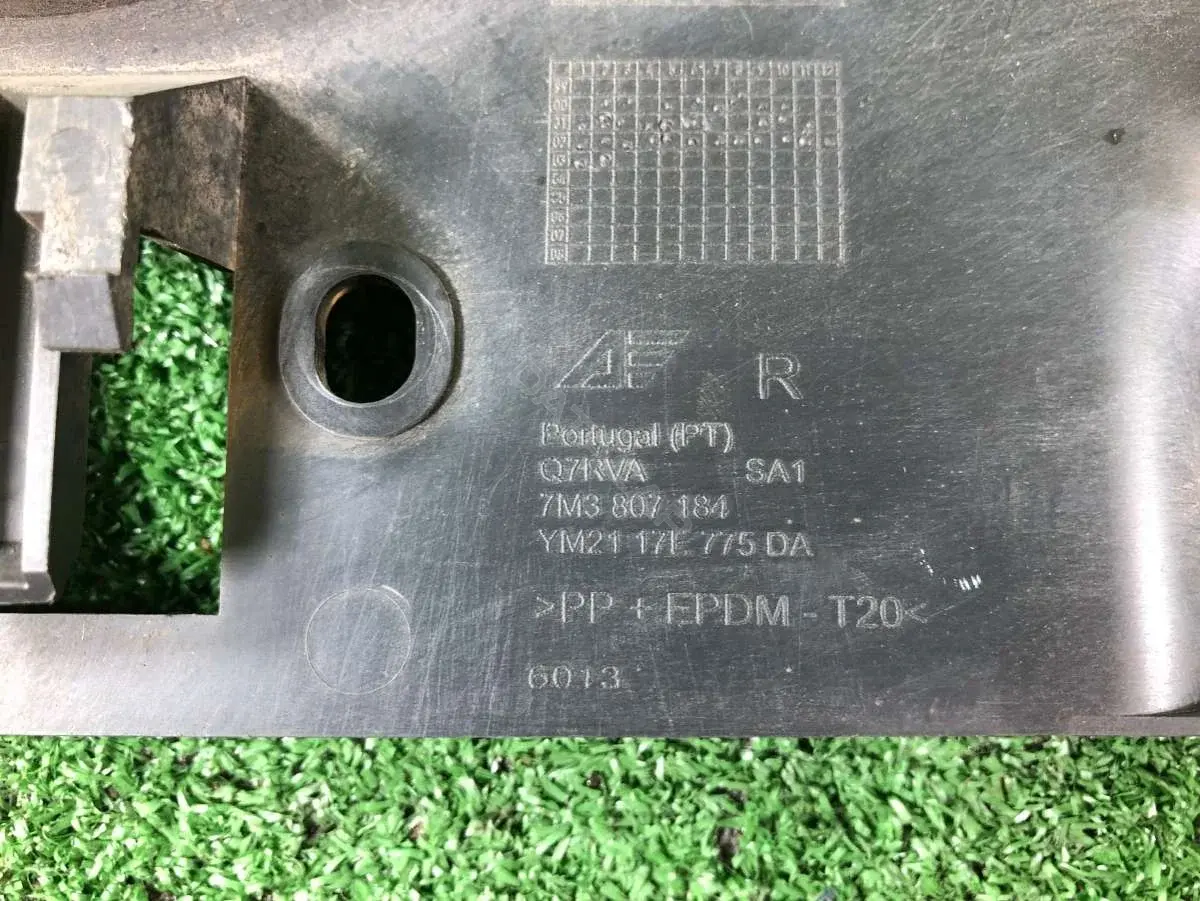 Воздуховод 7M0819624B, 95VWA014K87AC