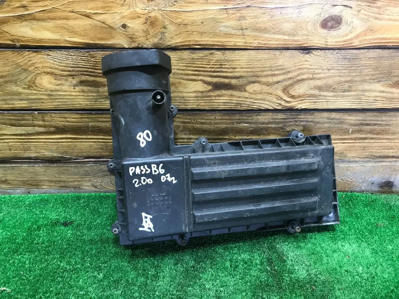 Корпус воздушного фильтра 3C0129607AP 3C0129601BC
