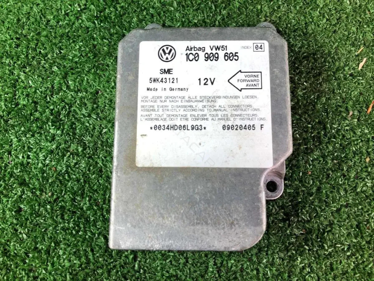 Блок управления подушками безопасности 0034HD06L9G3, 09020405F, 1C0909605