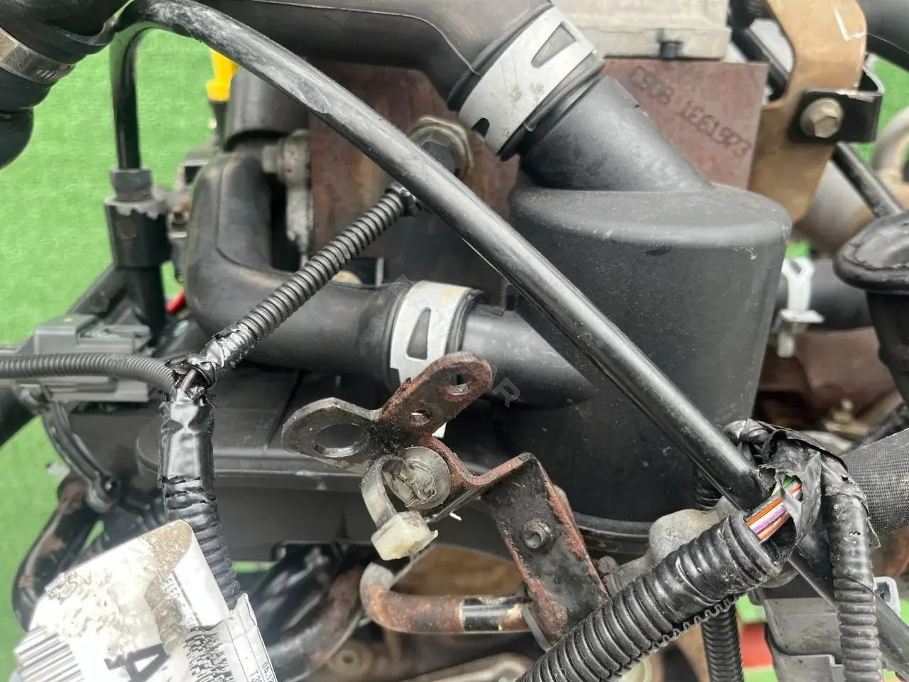 Клапан картерных газов XS4Q6A785AB