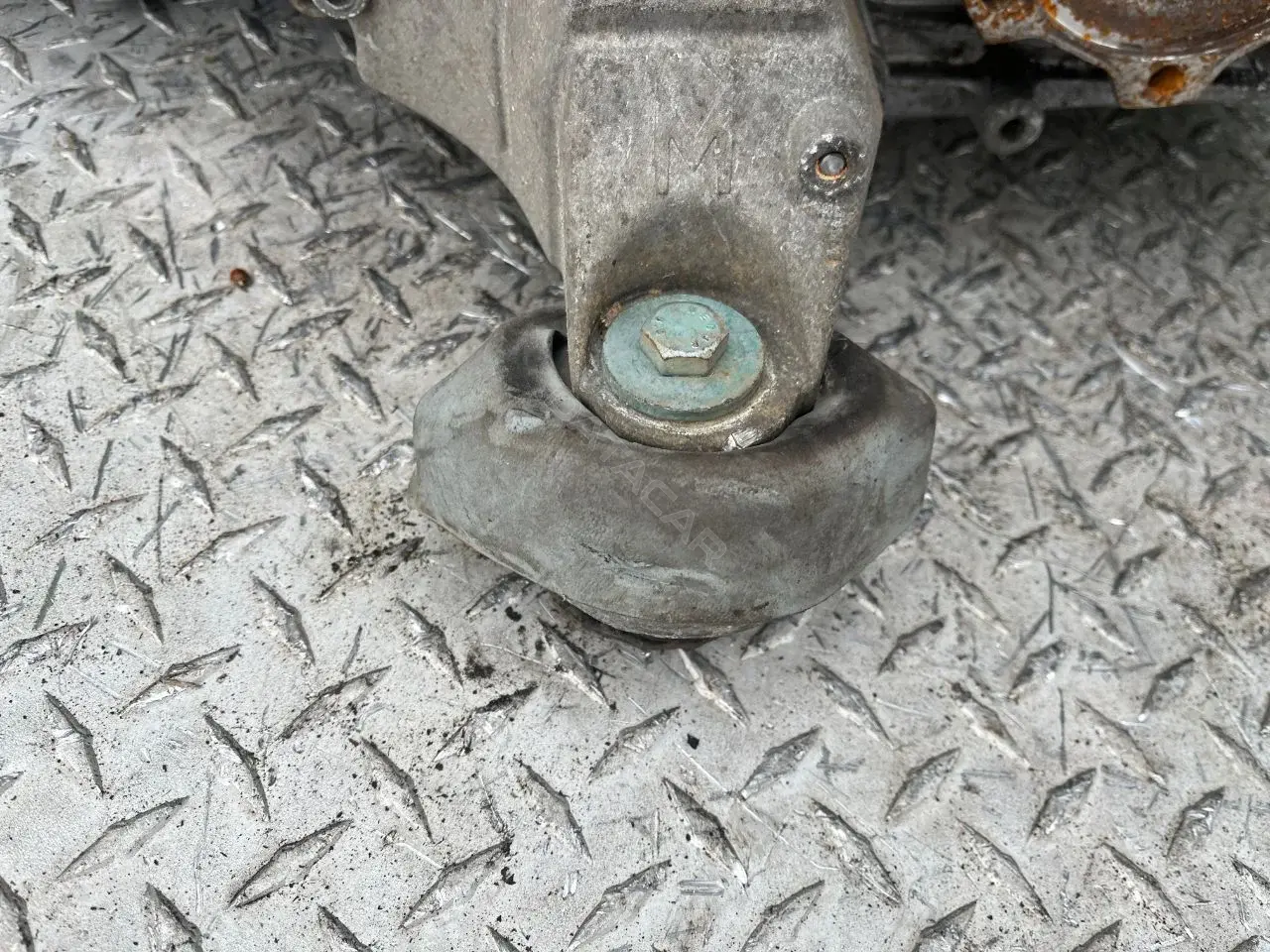 Подушка КПП 108927705