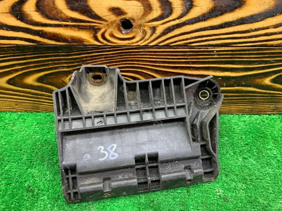 Планка крепления аккумулятора 6G9110663A