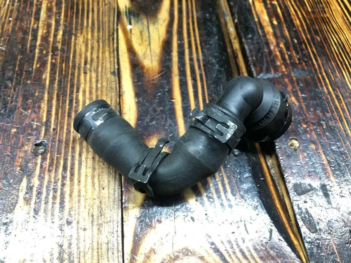 Патрубок печки 1J0122291C