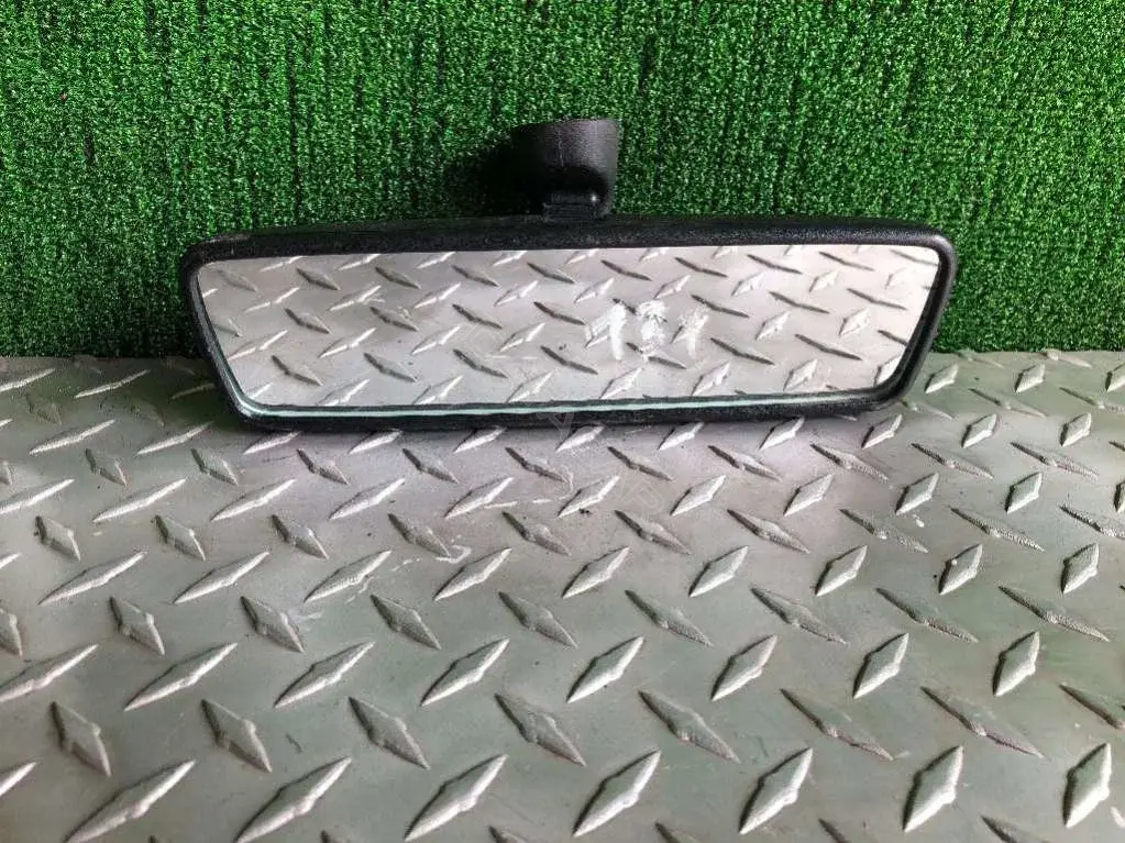Внутреннее зеркало 4D0857511, E101100933