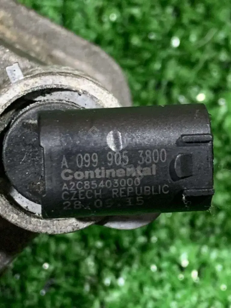 Датчик температуры охлаждающей жидкости A0999053800
