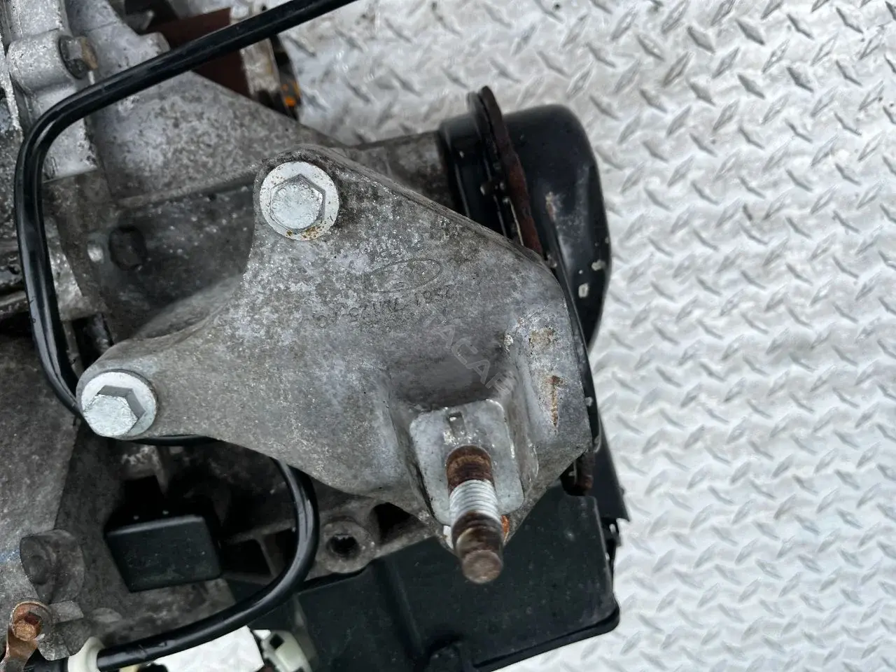 Кронштейн КПП 2S617M125AC