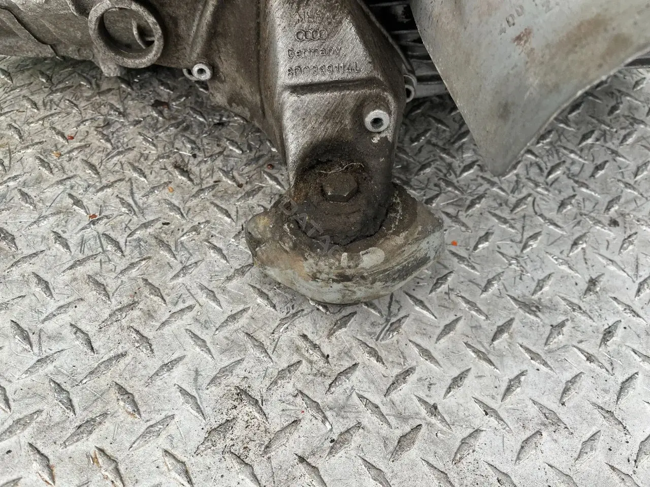 Подушка КПП 108928646