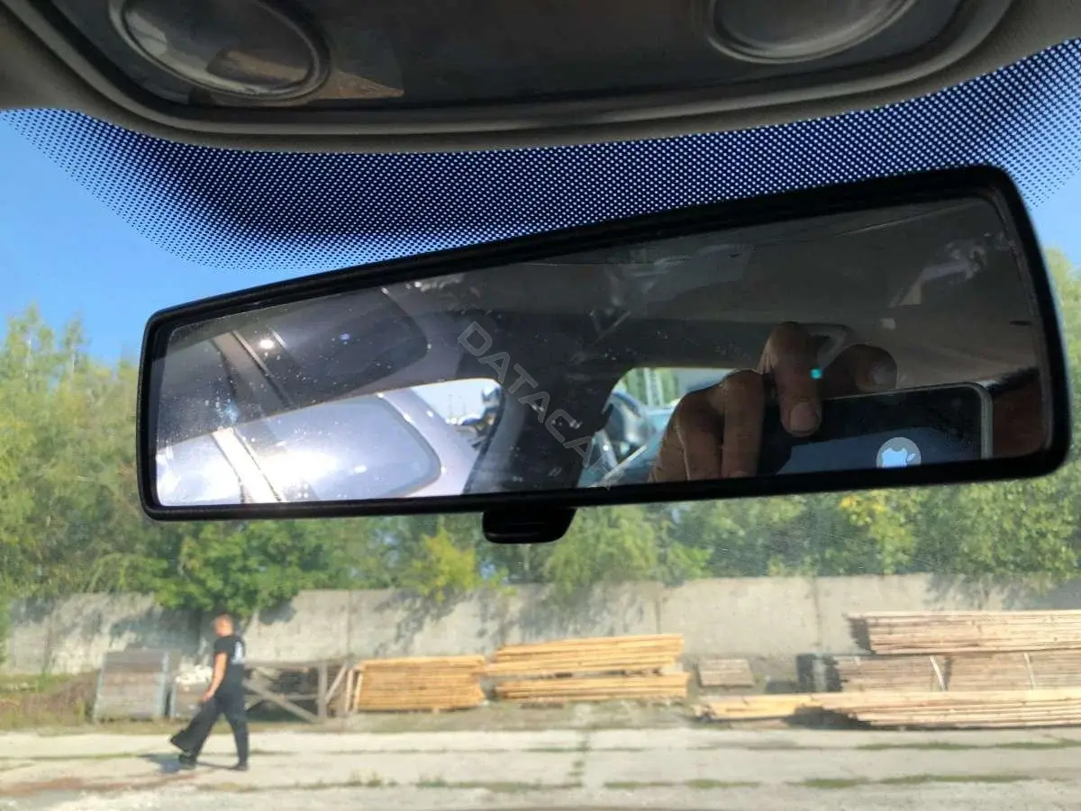 Внутреннее зеркало 65009837