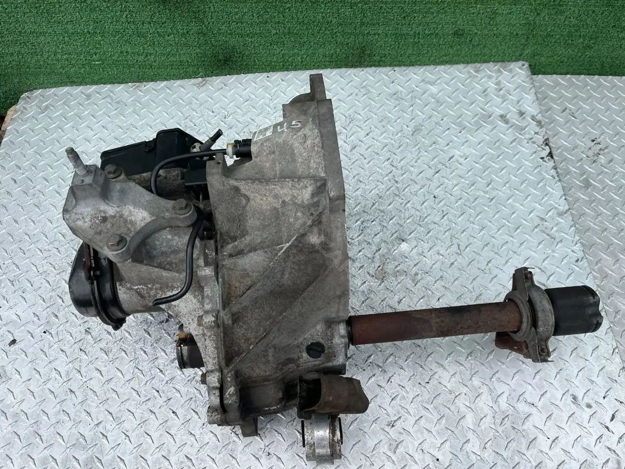 Кронштейн КПП 2S617M125AC