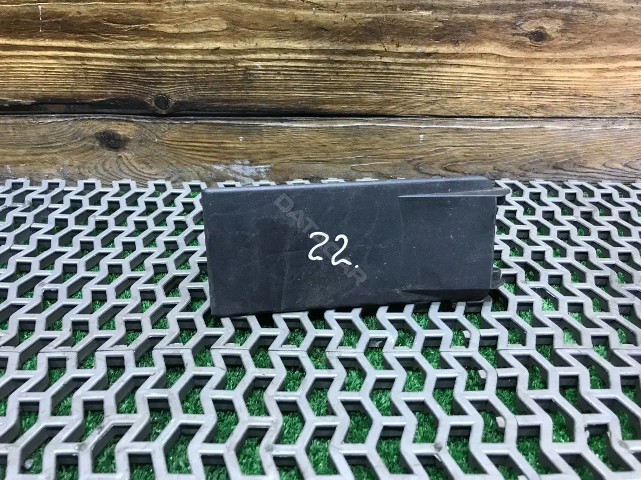 Пластик салона 4F0971981