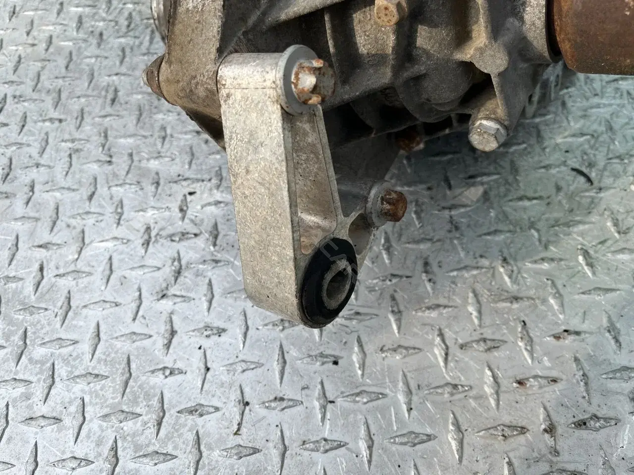 Кронштейн КПП 109987154