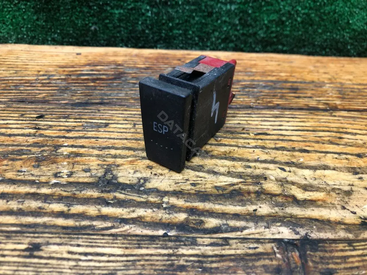 Кнопка антипробуксовочной системы (ABS/ESP) 7M5927134A