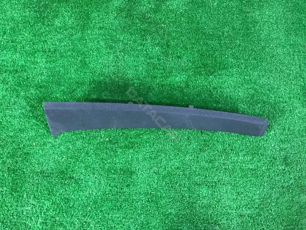 Обшивка стойки 1T0868223B