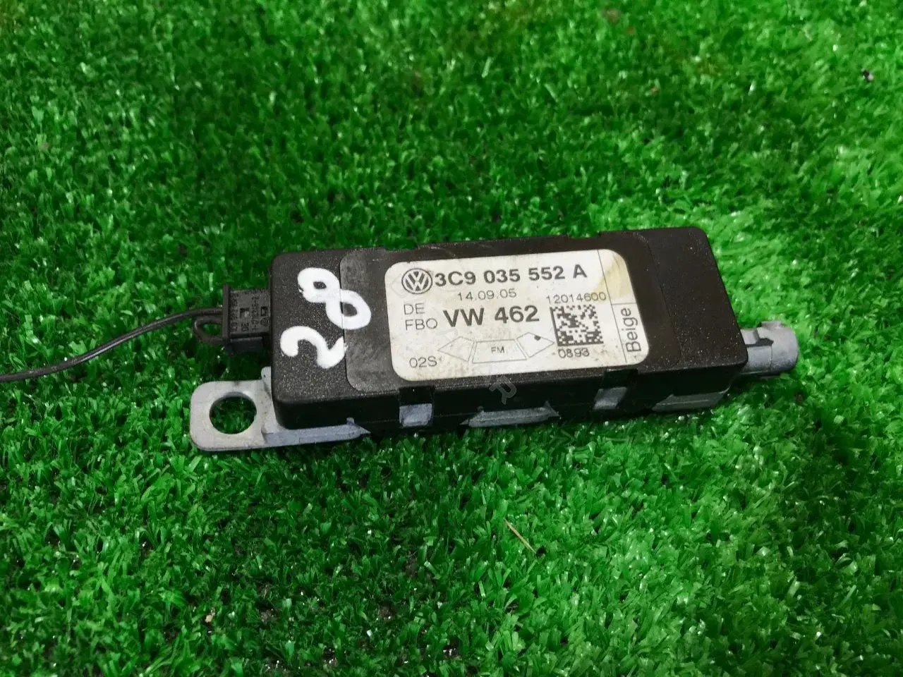 Усилитель антенны 3C9035552A