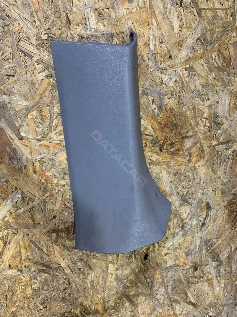 Обшивка стойки 858603e000