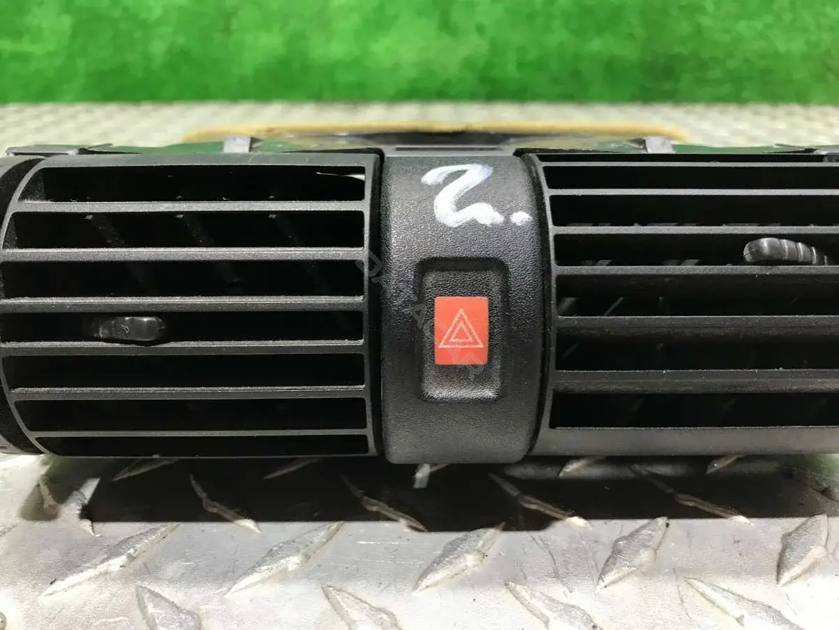 Кнопка аварийки 65207448