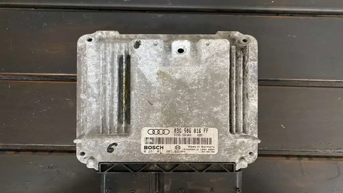 Блок управления двигателем 0281011905, 03G906016FF