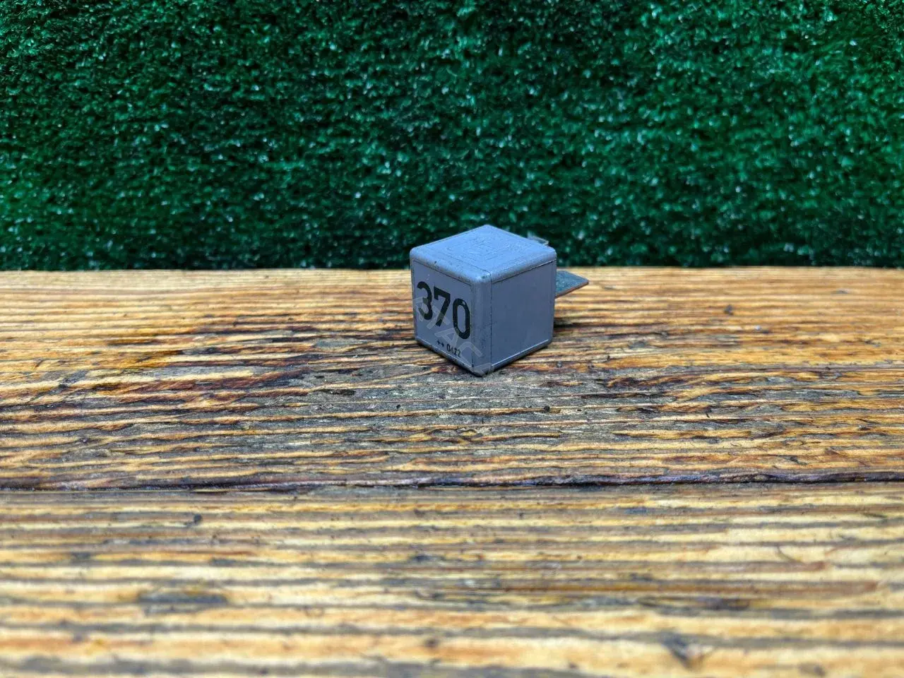 Многофункциональное реле 307, 8D0951253