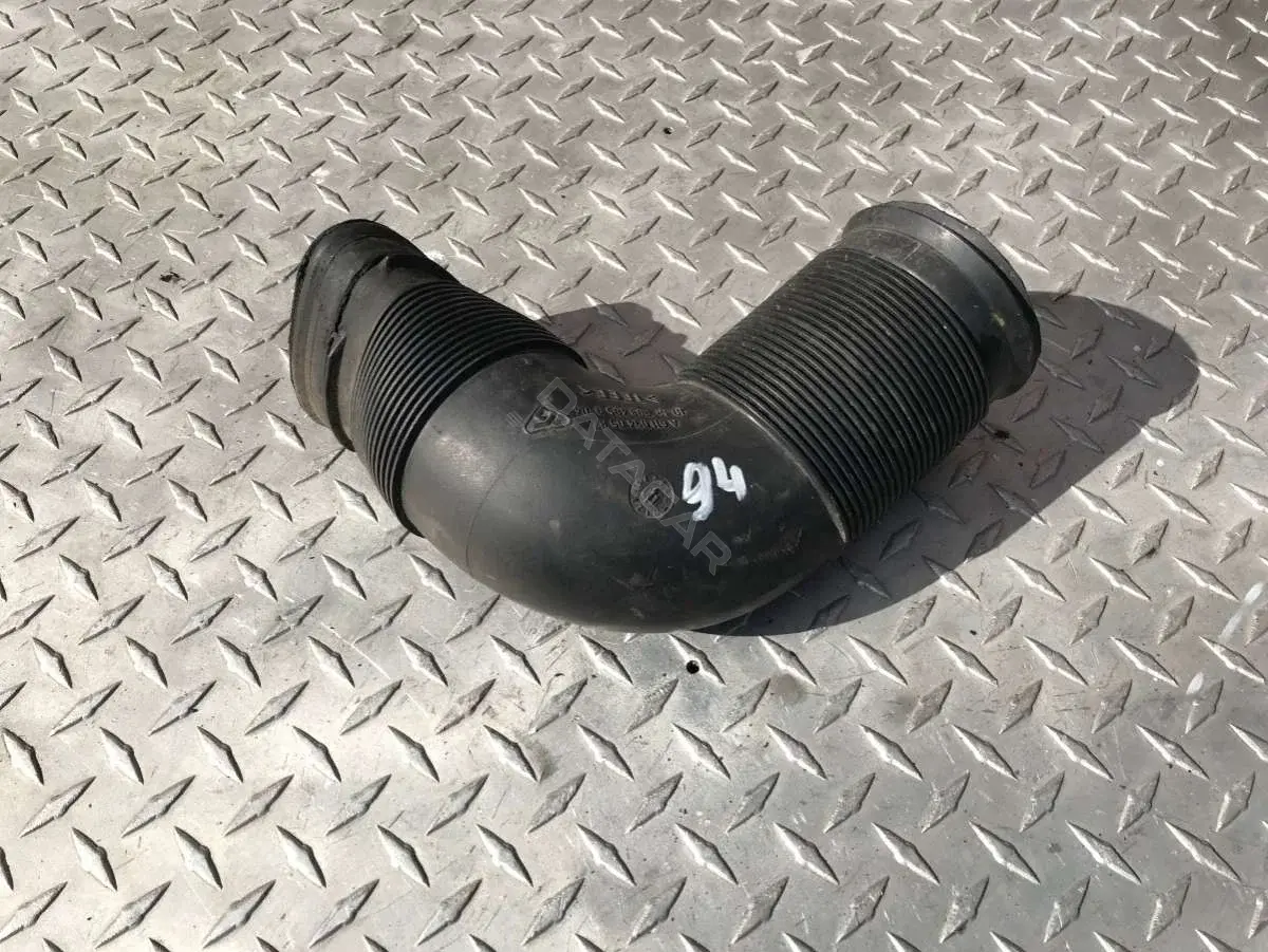 Патрубок воздушный A6110940587
