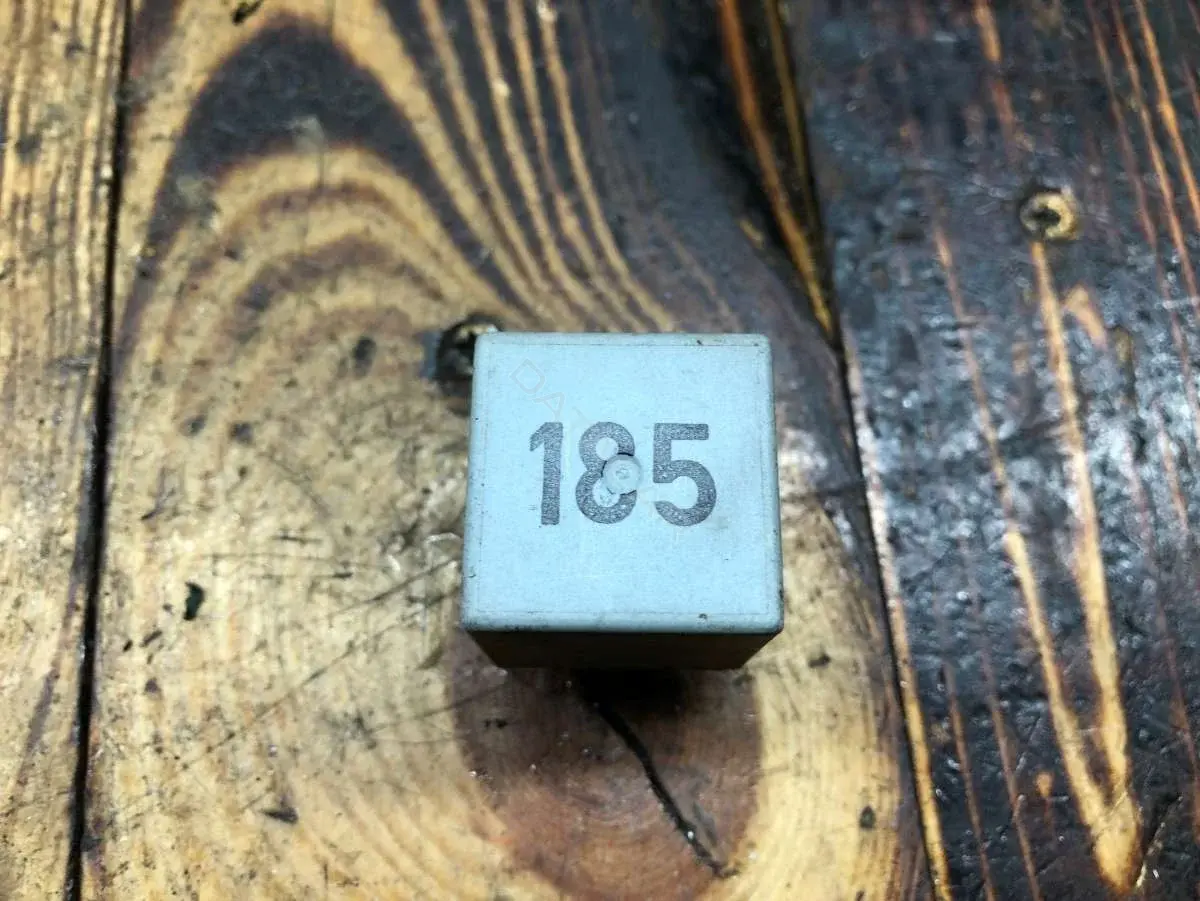 Многофункциональное реле 185, 3B0911251, 61237009