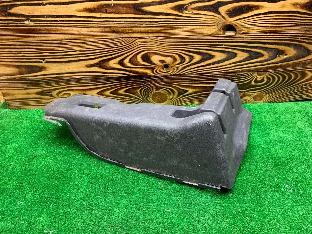 Пластик салона 1t0857566d
