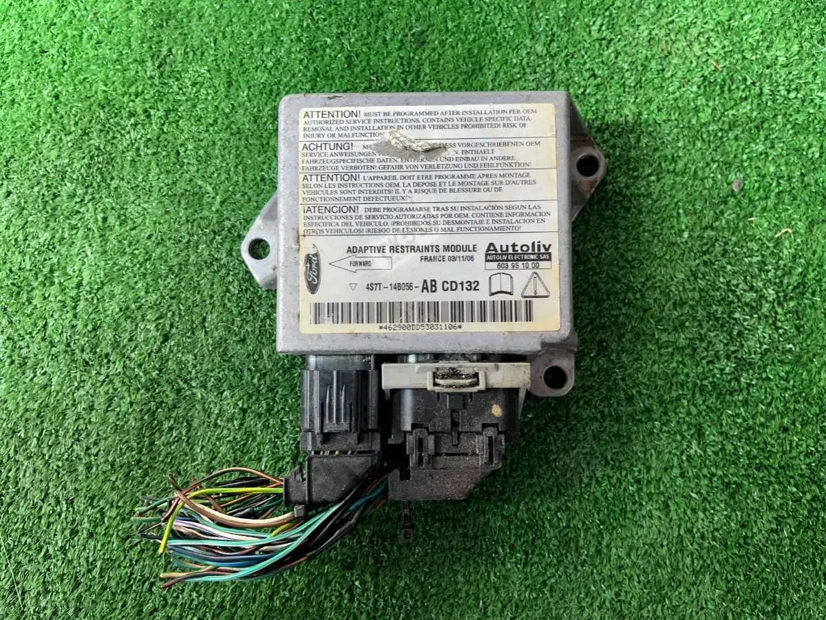 Подушка безопасности 462900DD53031106, 4S7T14B056ABCD132, 603951000