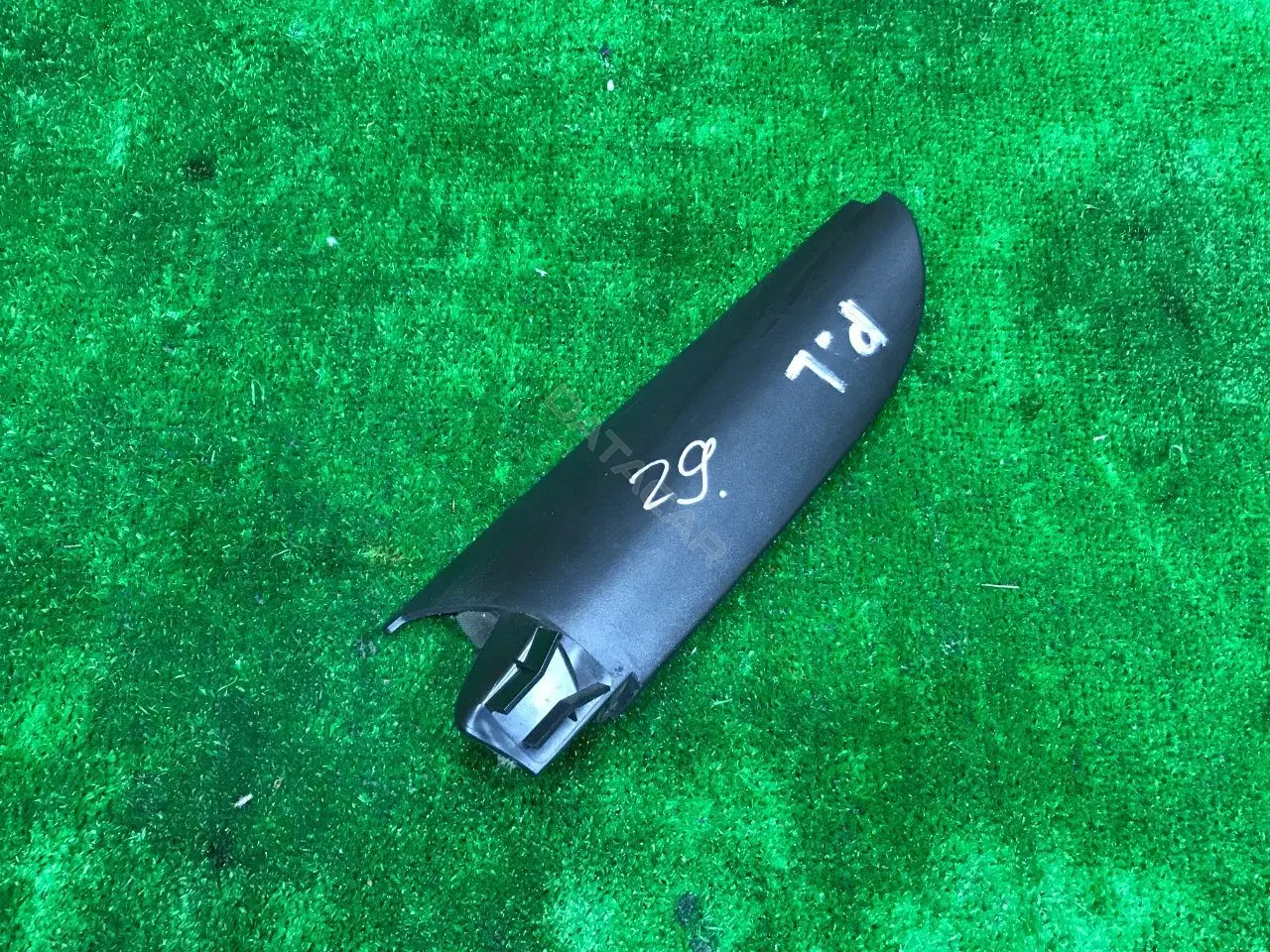 Заглушка зеркала 1T0837973B