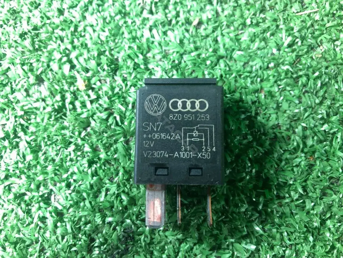 Многофункциональное реле 395, 8Z0951253, V23074A1001X50