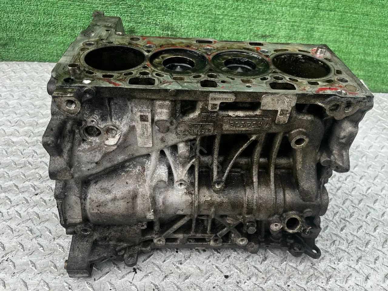 Блок цилиндров 73869659, B47D20A