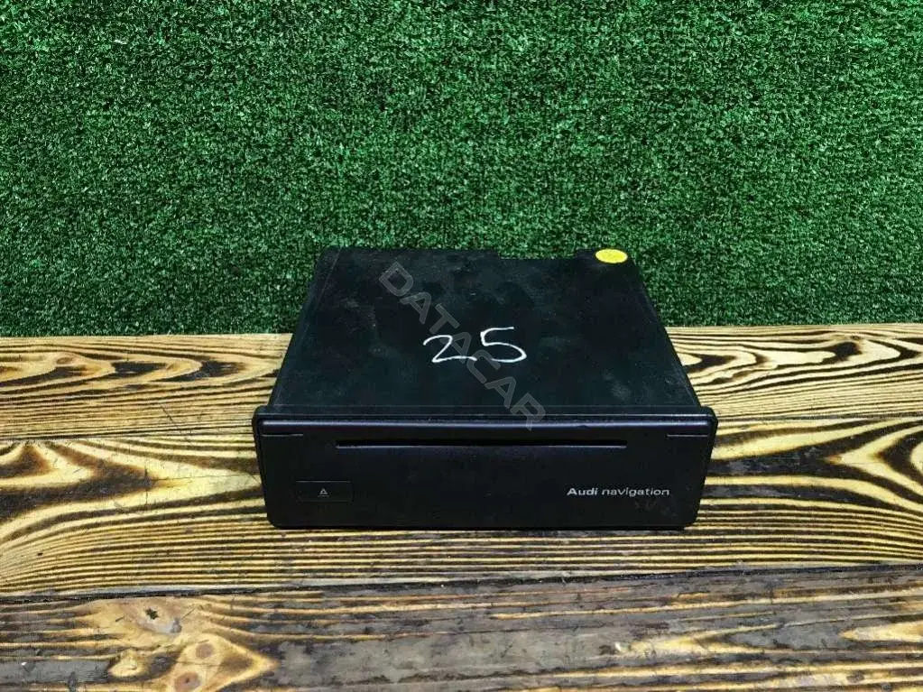 Блок управления навигацией 4D0919892