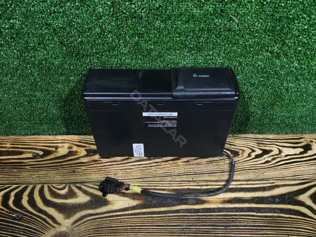 CD-чейнджер 1J6035111