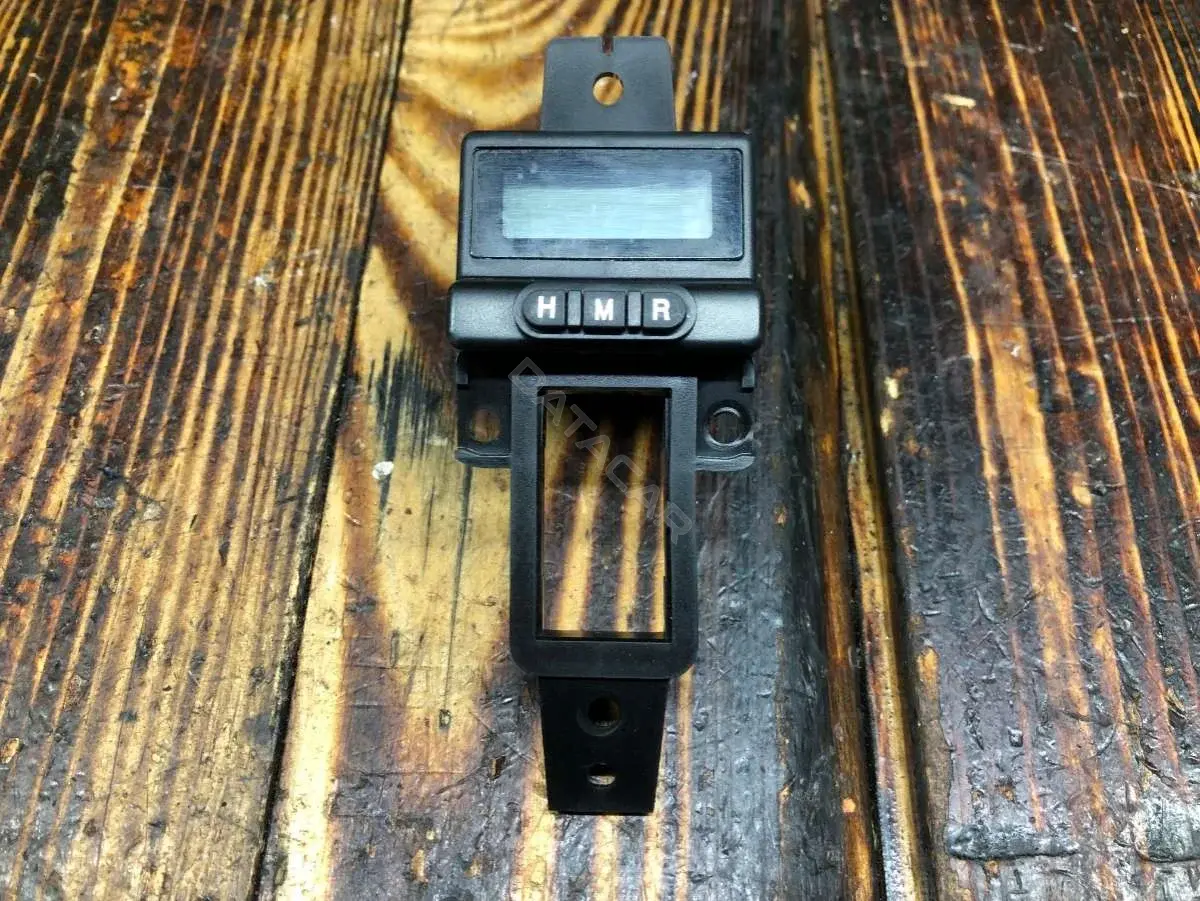 Часы 945201C000