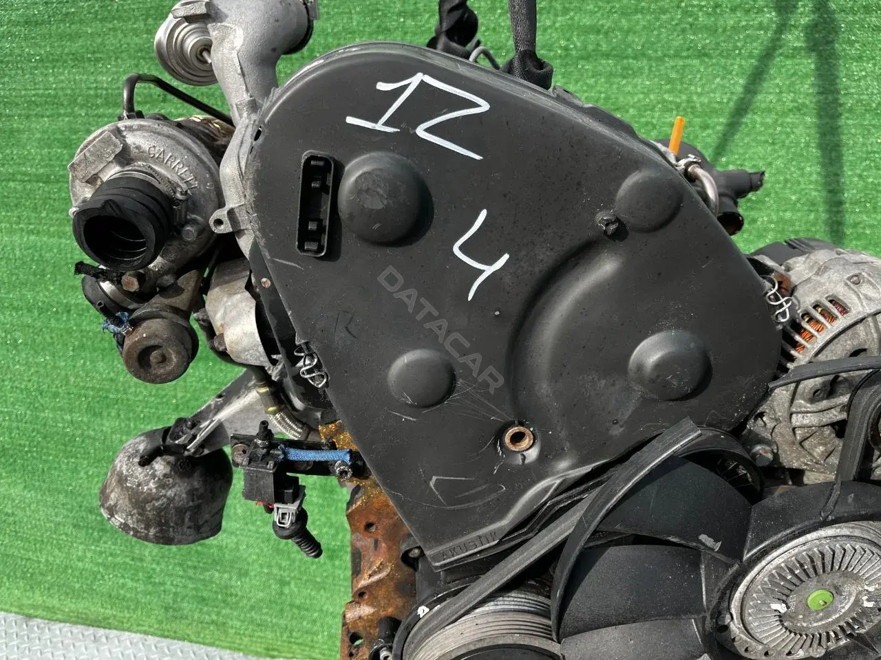 Защита (кожух) ремня ГРМ 123668137