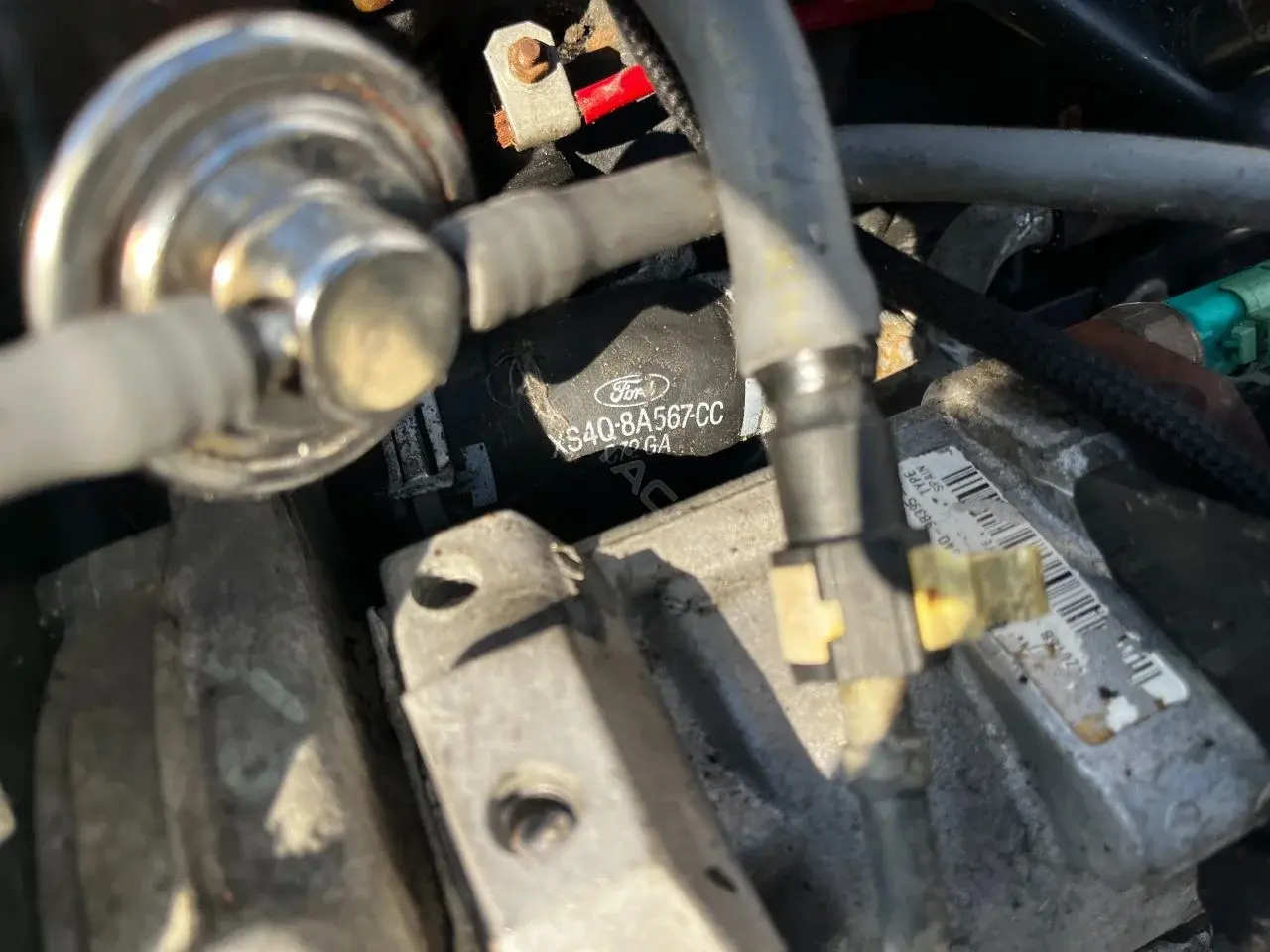 Патрубки системы охлаждения XS4Q8A567CC