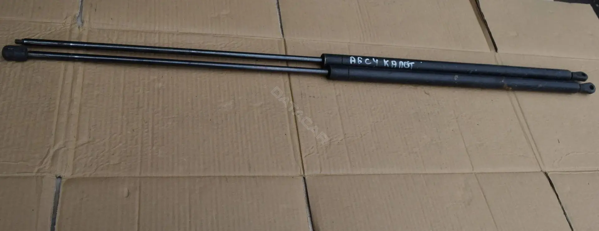 Амортизатор крышки багажника, капота, заднего стекла AR12-83-1