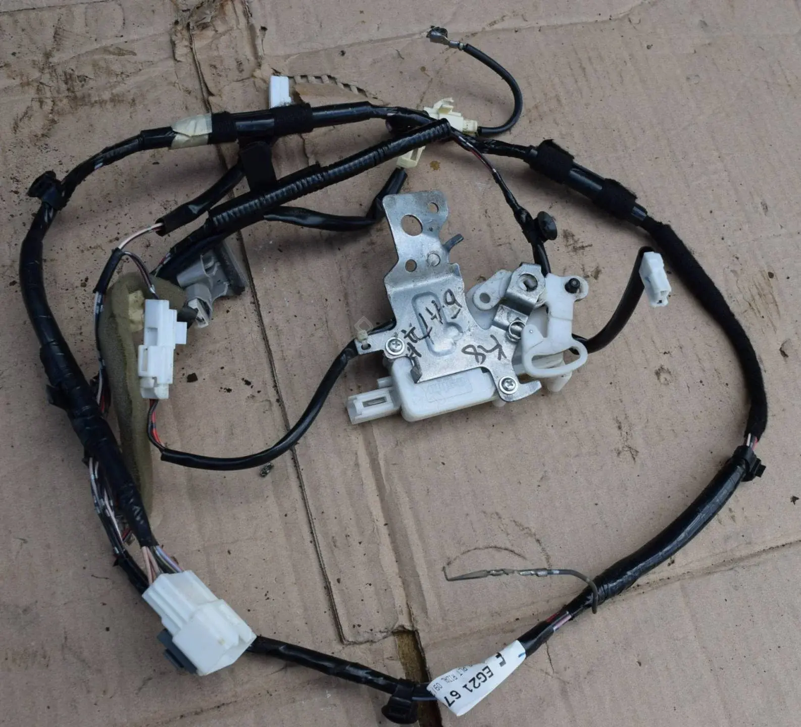Проводка крышки багажника EG2167060F