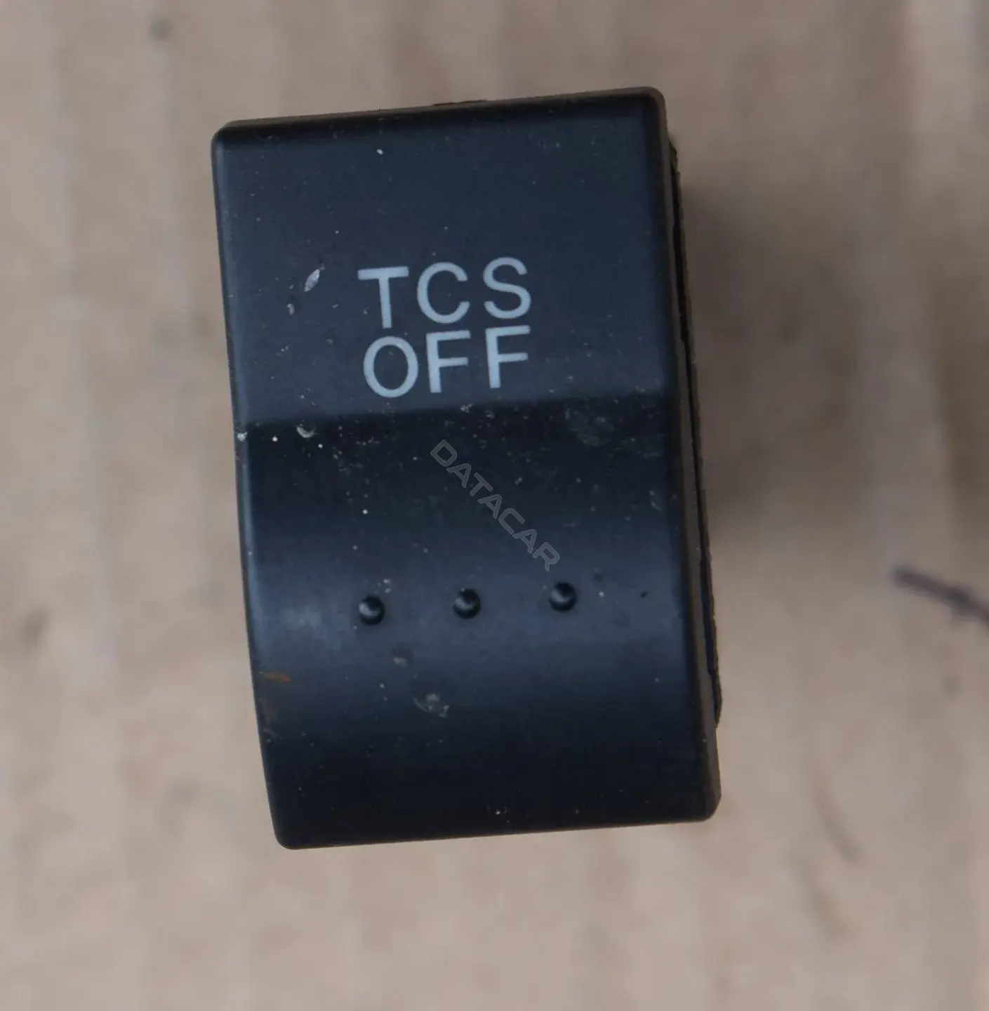 Кнопка антипробуксовочной системы (ABS/ESP) EG23664T0