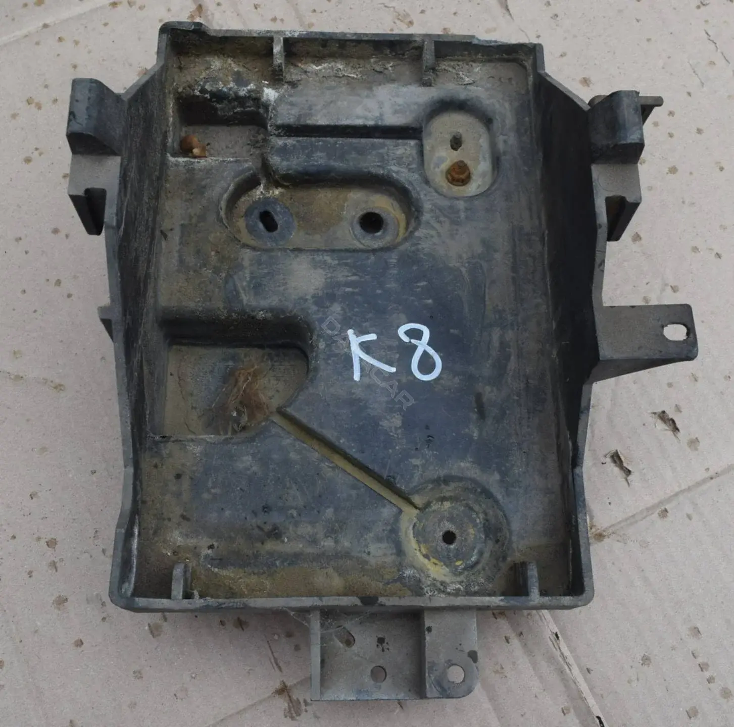 Полка аккумулятора K6805