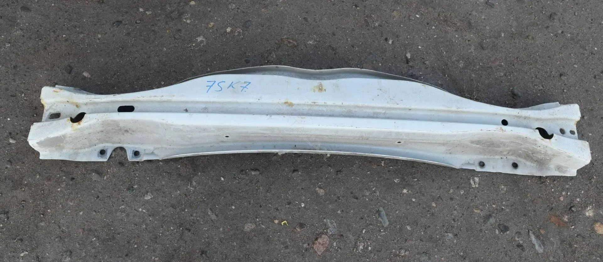 Усилитель бампера 30791152