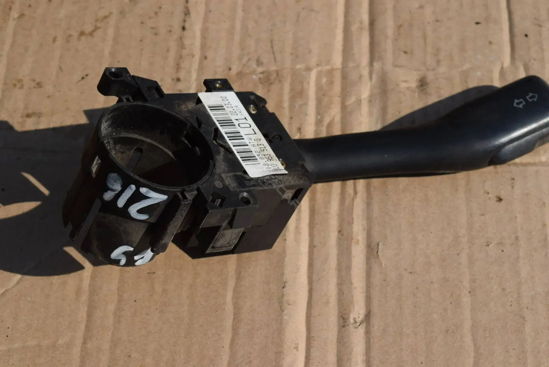 Переключатель подрулевой 8L0953513G