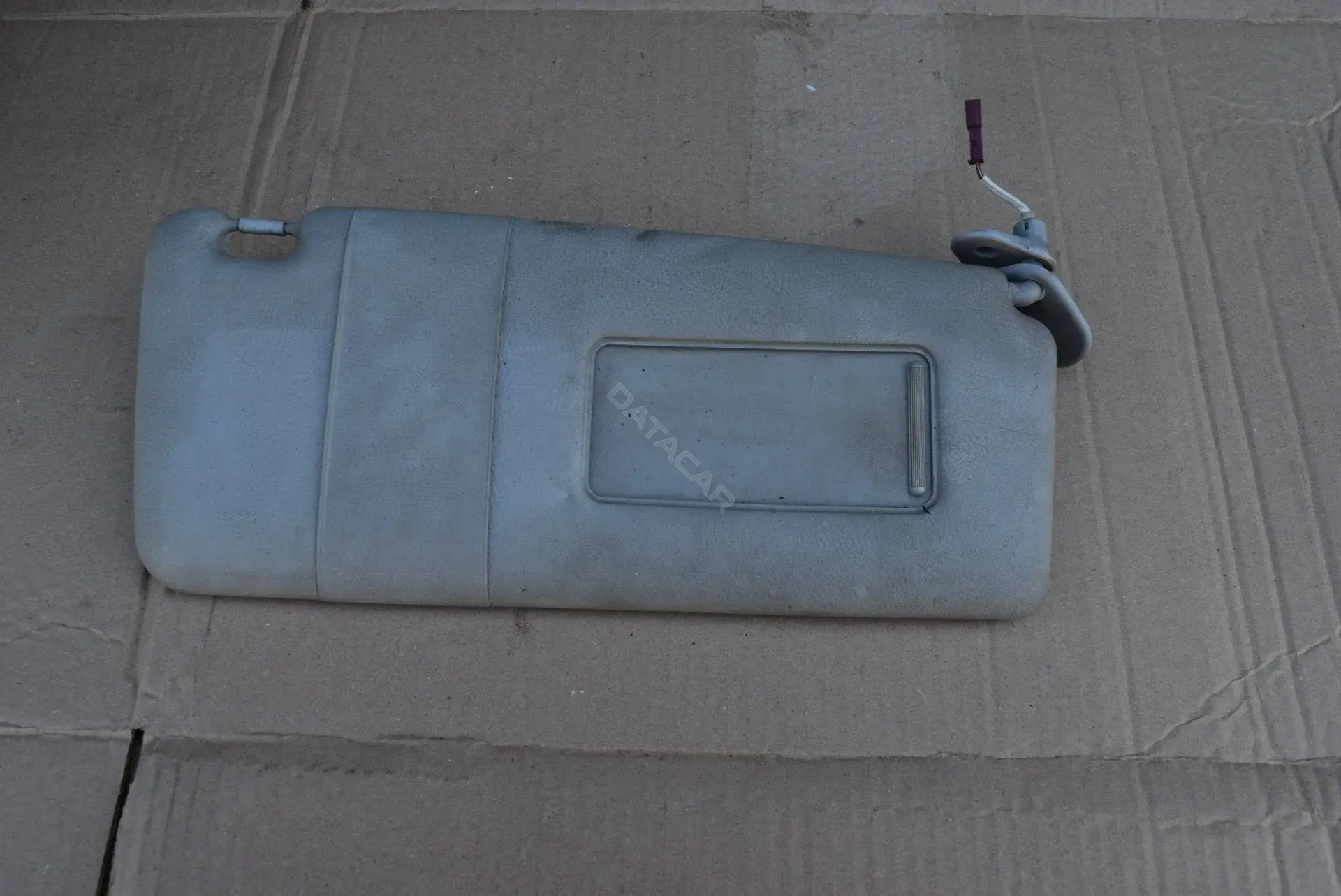 Козырек солнцезащитный K7-243-2-1
