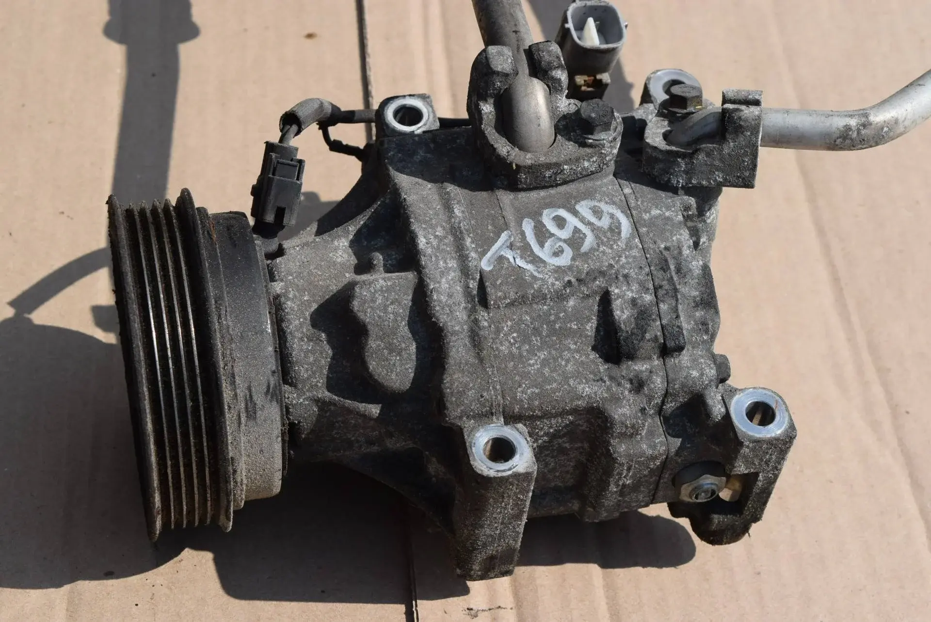 Компрессор кондиционера T699-17-4-1