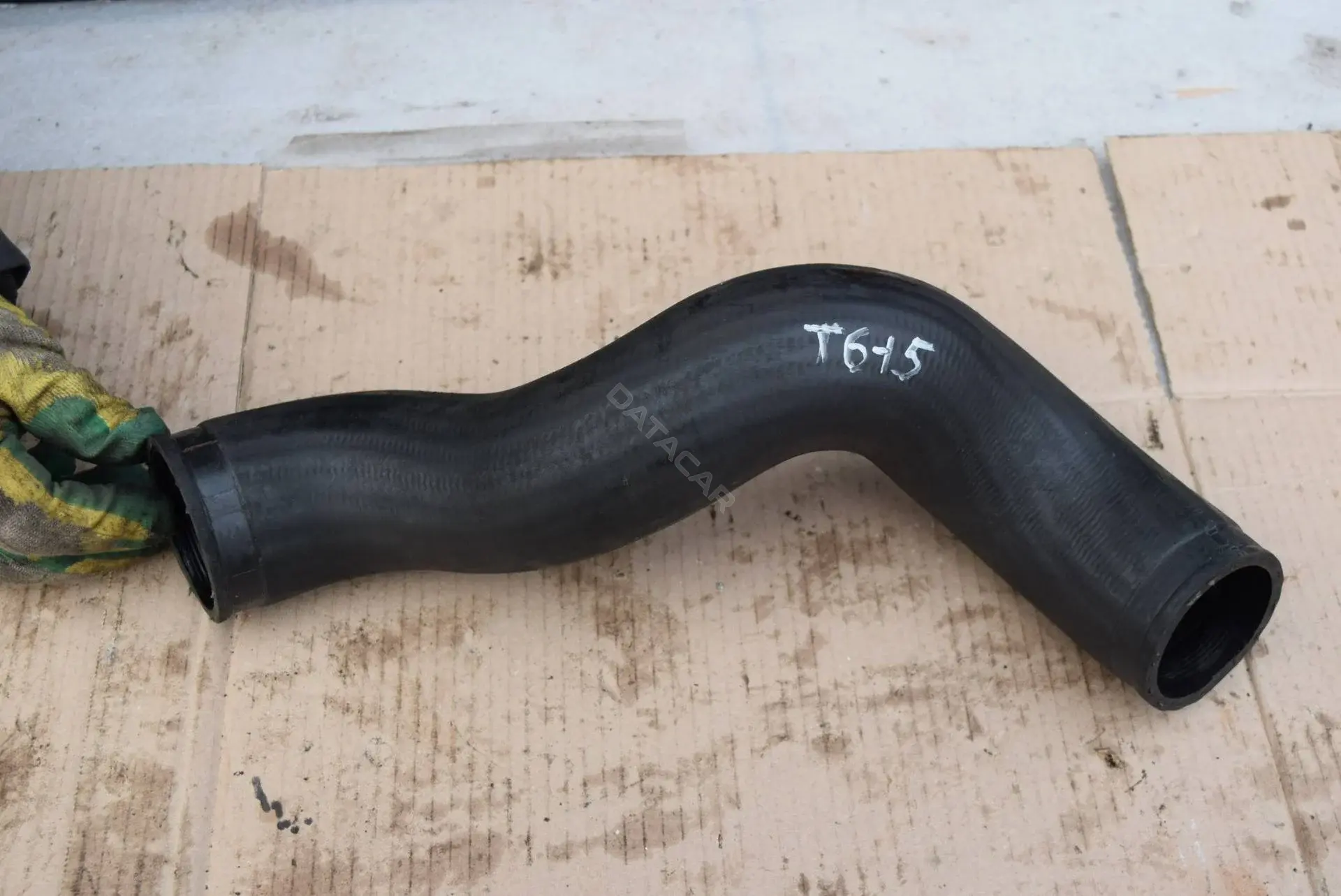 Патрубок интеркулера T615-17-60-3